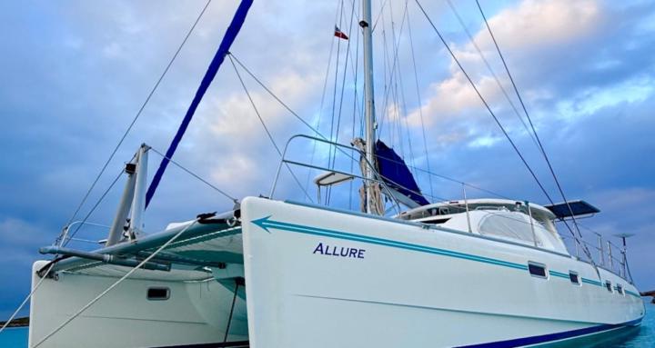 Sailing and Cruising