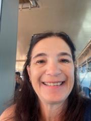 Ana Lucia Amaral Barros