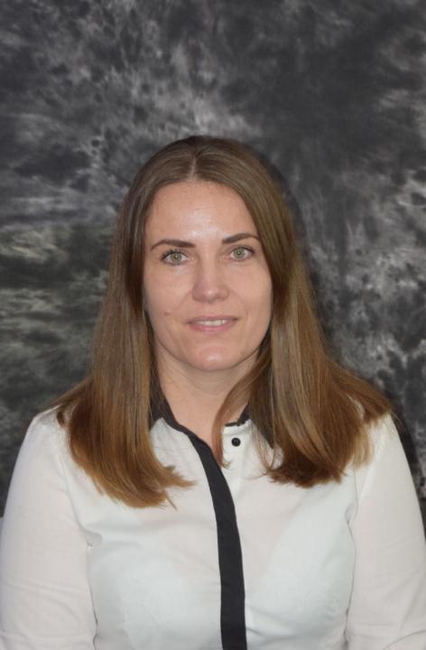 Stiborné Csomor Mariann