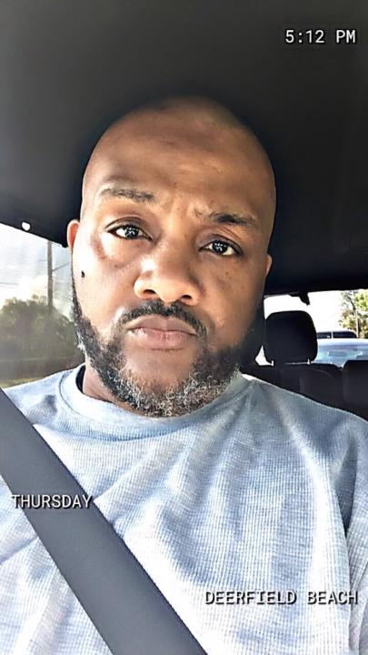 Derrick Lee