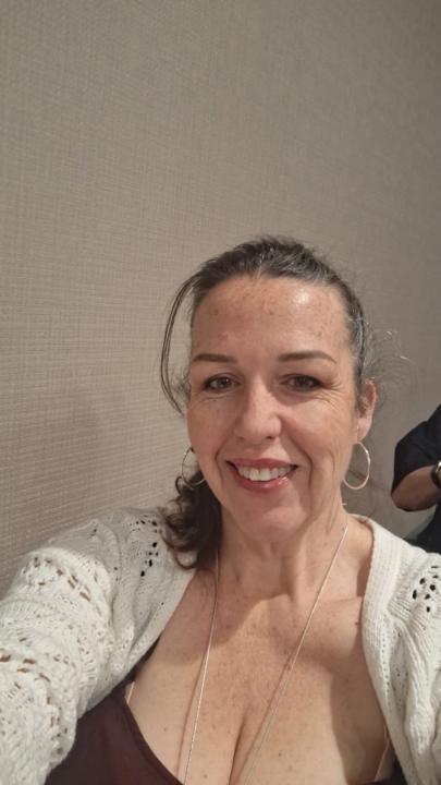 Carrie Paredes