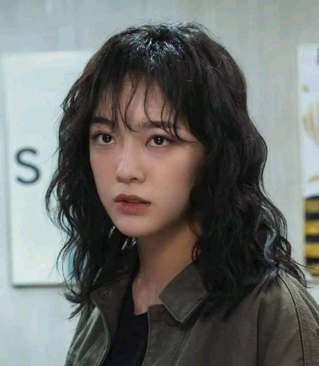 Aya Gf