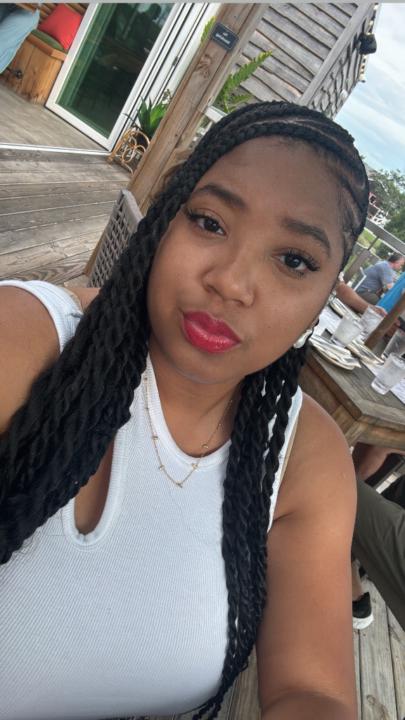 Sydnee Strong