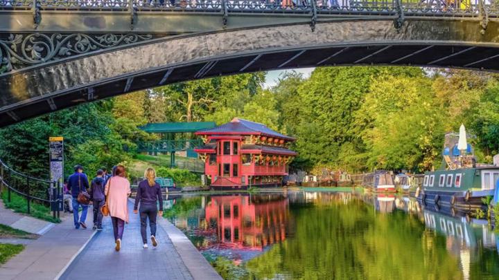 This time our 'Walk and Talk' is in London!