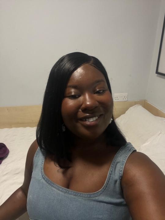 Stephanie Adebule