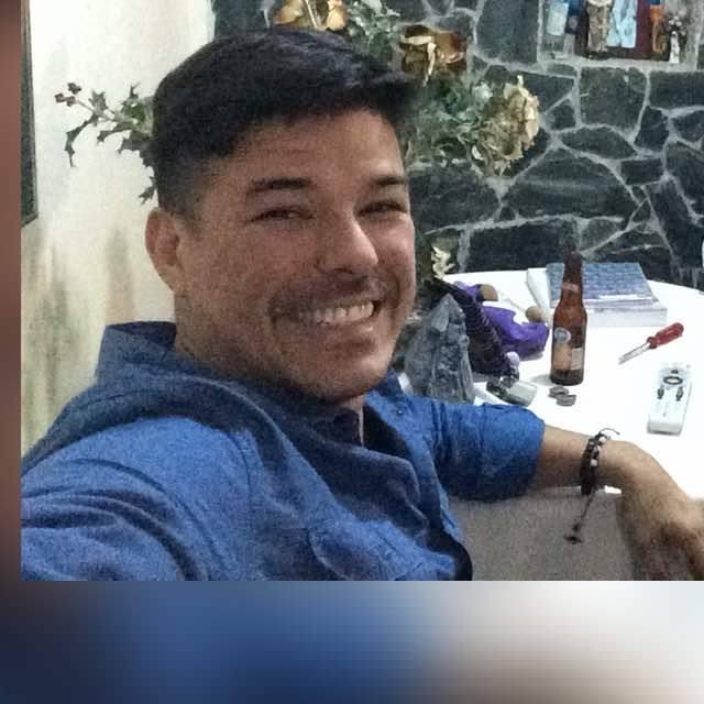 Evelio Carneiro