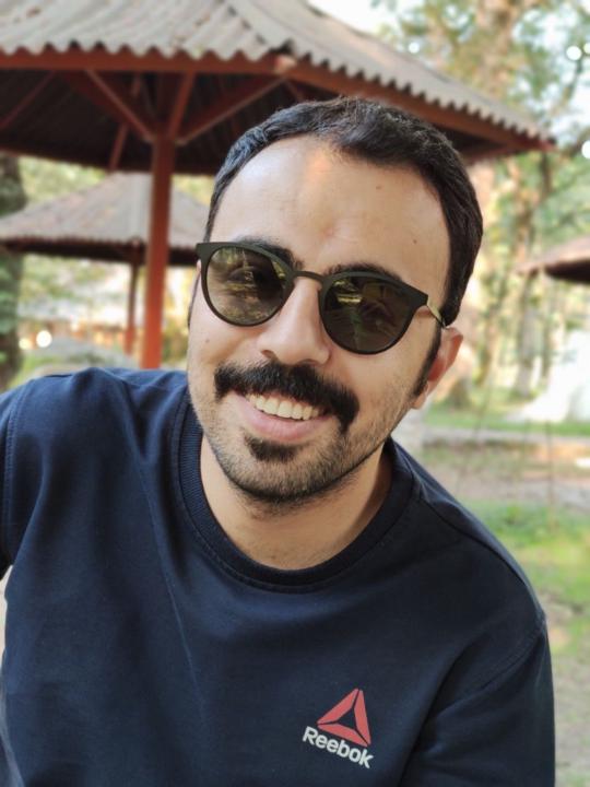 Saman Zadeh