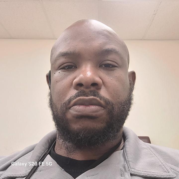 Darrius Lyons