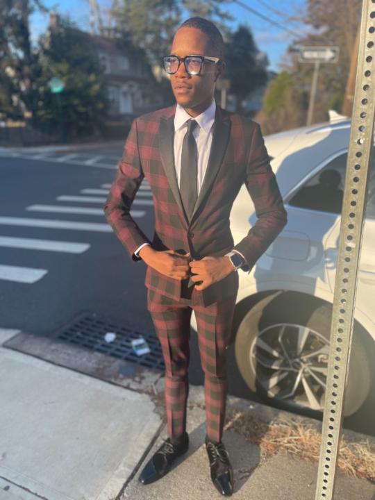 Emmanuel Hinton