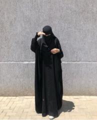 Hafsa Khan