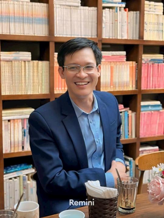 Hoàng Bạch Đằng