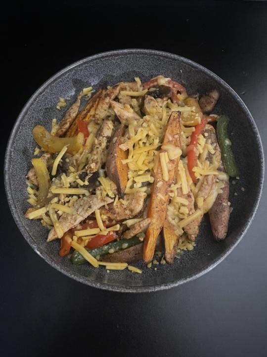 Loaded Sweet Potato Wedges😮