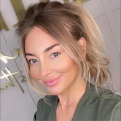 Adrianne Carter