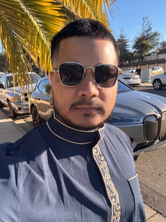 Husna Mubarak Shareef