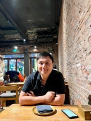 Hoàng Tú Anh