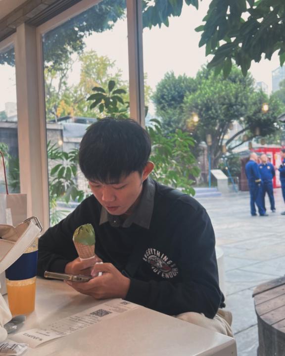 Lew Zhi xing