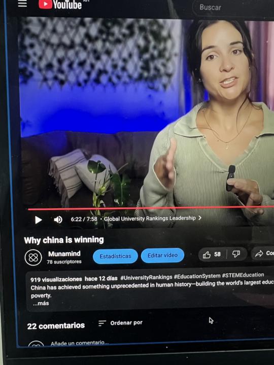 Views, engagement and followers growing! 