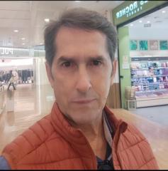 Javier Pallares García