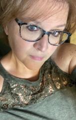 Lora Paull