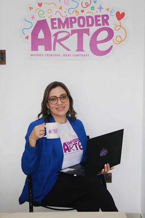 Carla Ruales