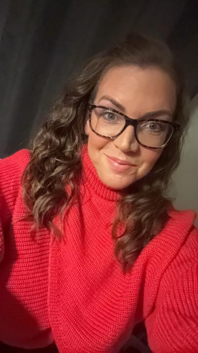 Angela Lavelle