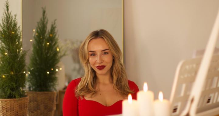 The Christmas Glow Up