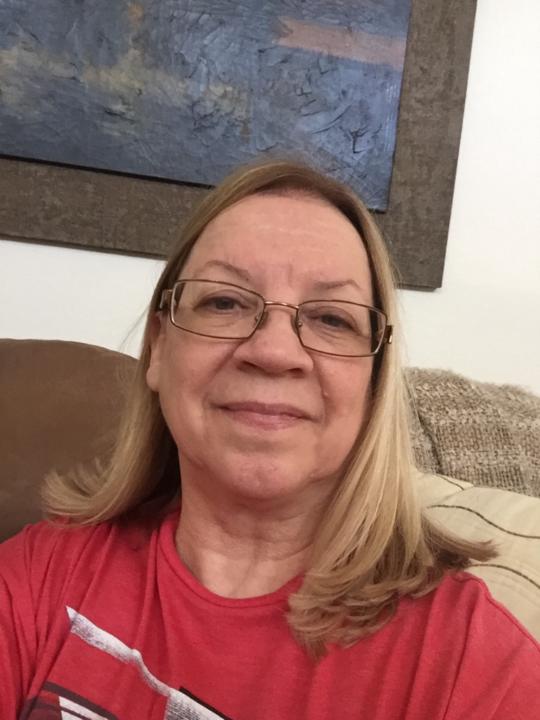 Lucinda Lintz