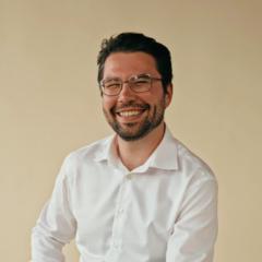 Elliott Hale