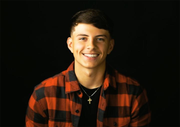 Meet Adrian Sandoval – Co-Founder of WAGOS ∞