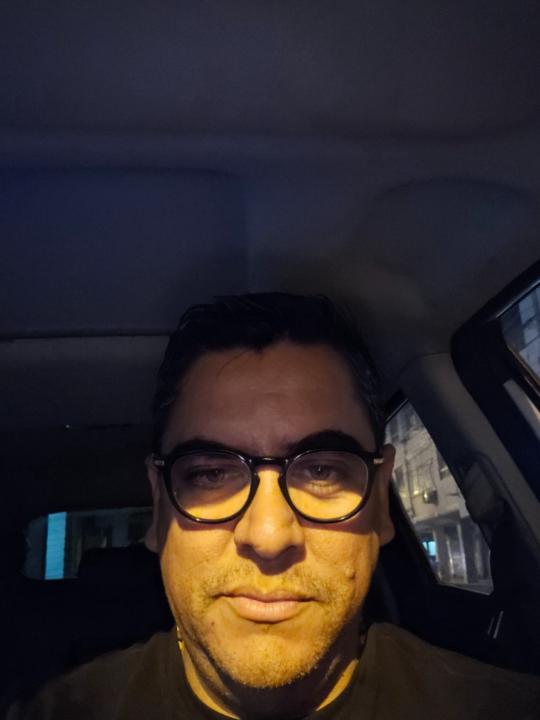 Manuel Vivar