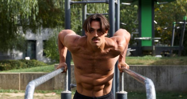 Less is more 🏋️‍♂️😴🍳