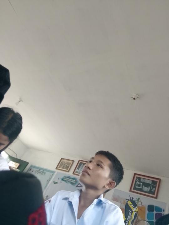 John leo Fernandez