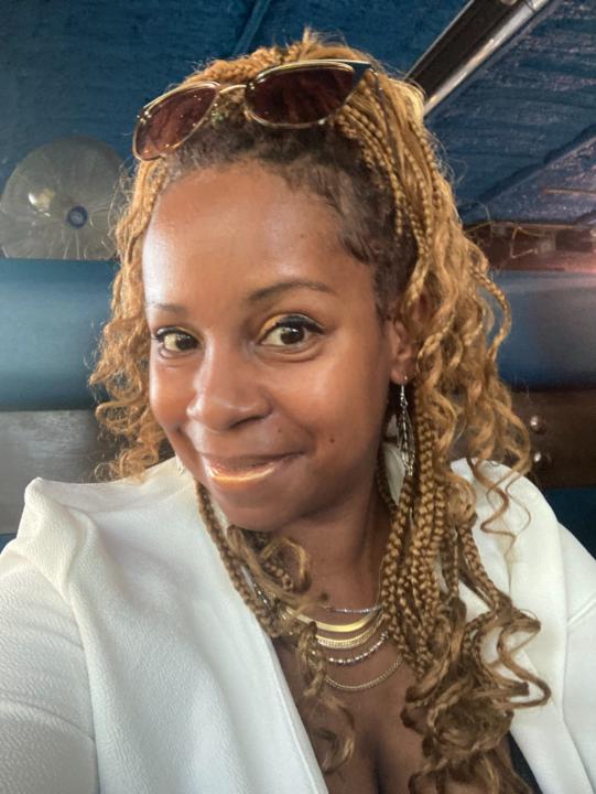 Dominique Davis