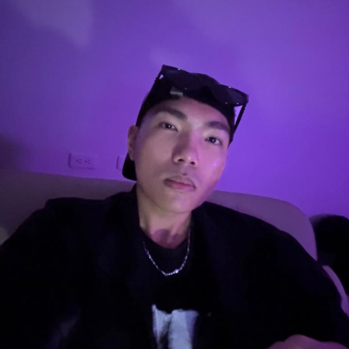 泓宇 陳