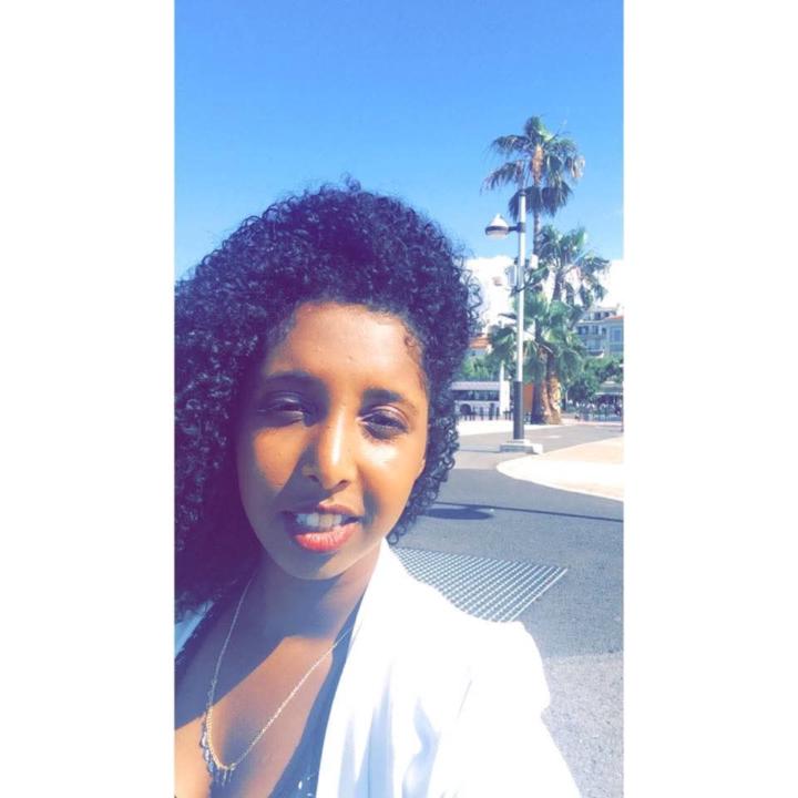 Saharlla Lowe