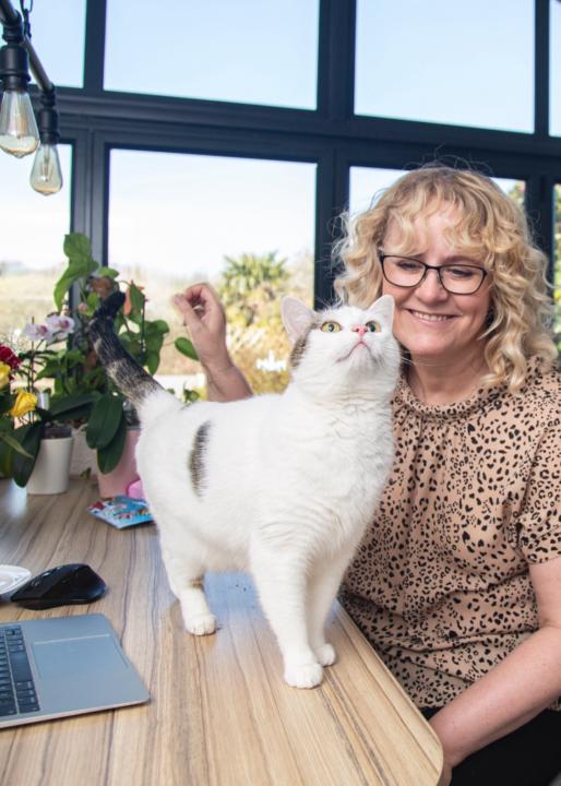 Wendy Thomson Melling