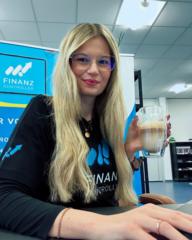 Vanessa , Michael Traub