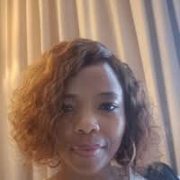 Zanele Duma