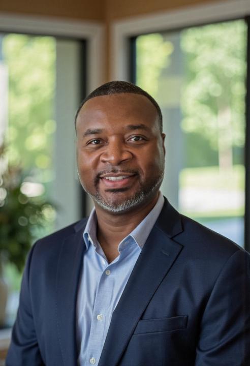 Maurice Evans
