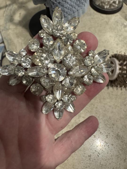 Juliana help with ID