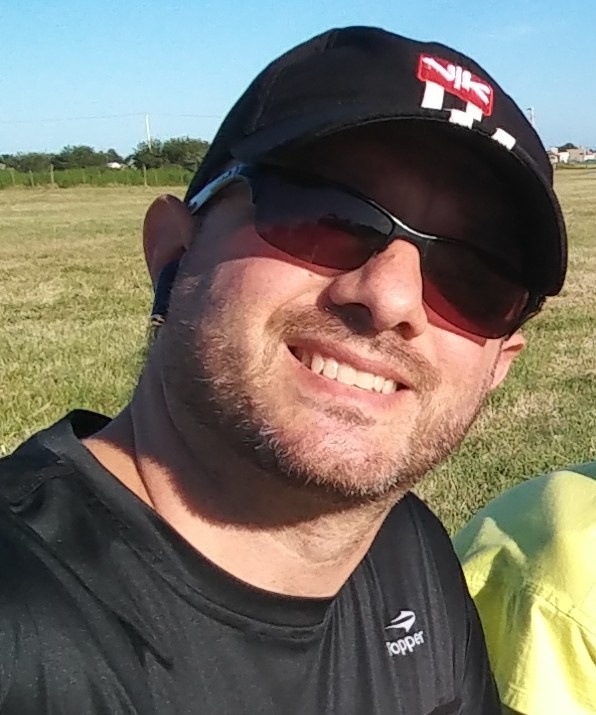 Cristian martín Flores