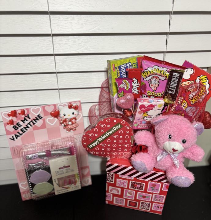 Let’s see those crafts from this weekend or this week 👀✨