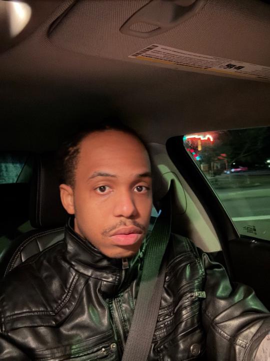 Guycelo Robert