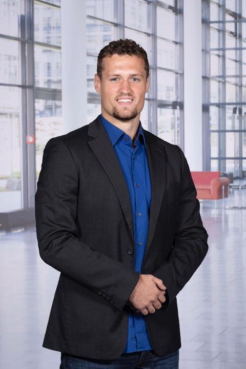 Dominik Hof