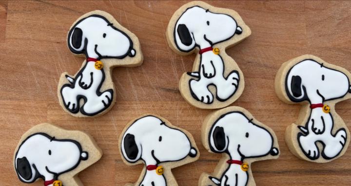 Betty’s Custom Cookie School