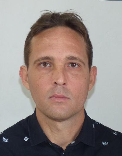 Oscar J Jacas