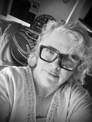 Julie Franklin Almadani