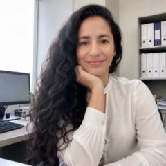 Iris Casas
