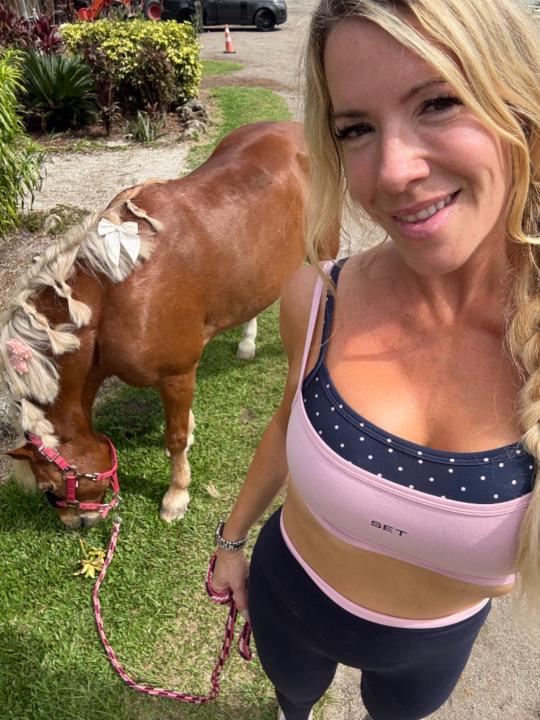 Stefanie Wine