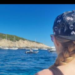 Marie-Christin H